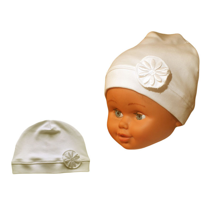 Čiapka s kvietkom - maslová /v.86/